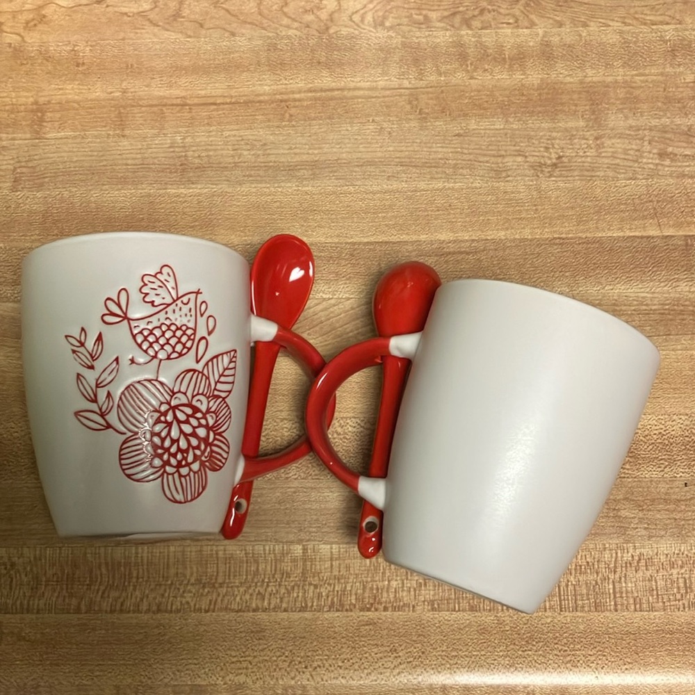 Red and White Coffee & Tea Accessories for Your Kitchen